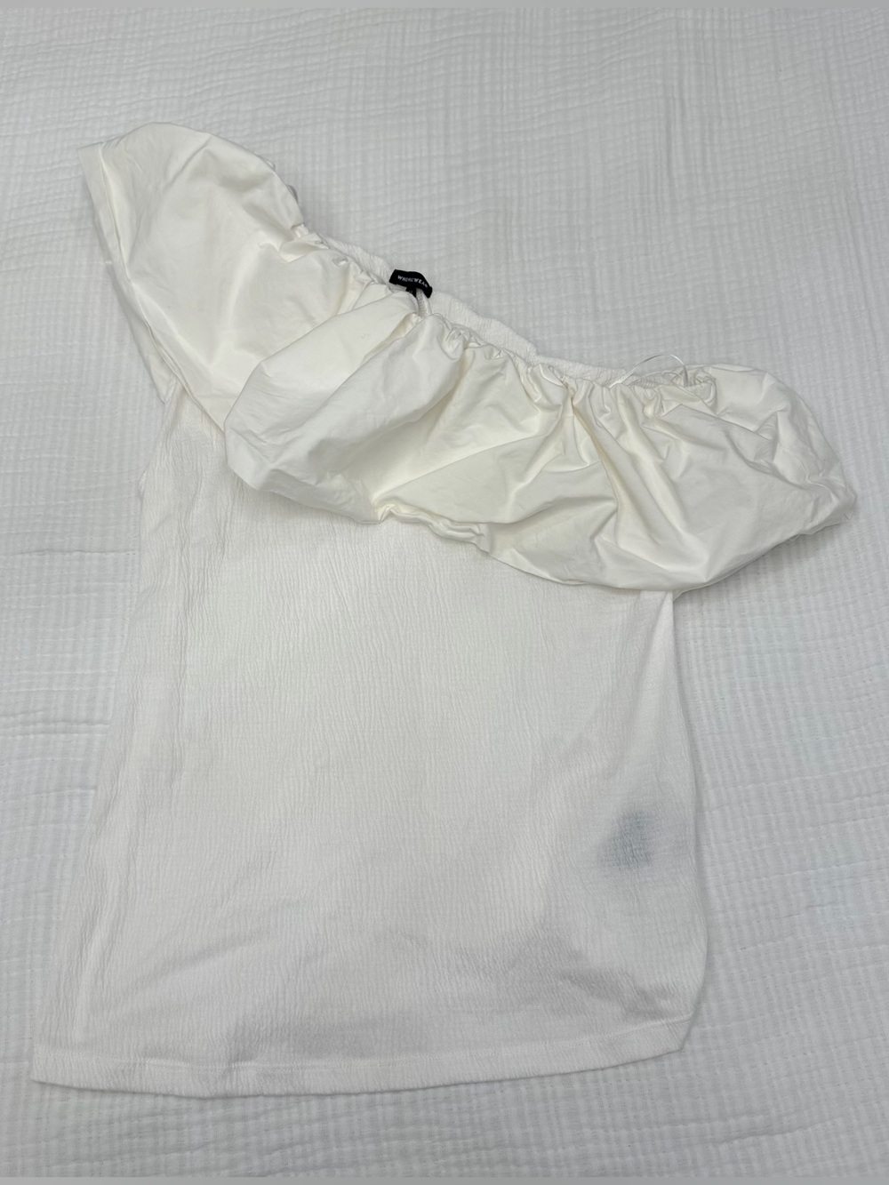 Who What Wear One Shoulder Puff Sleeve White Top Size M